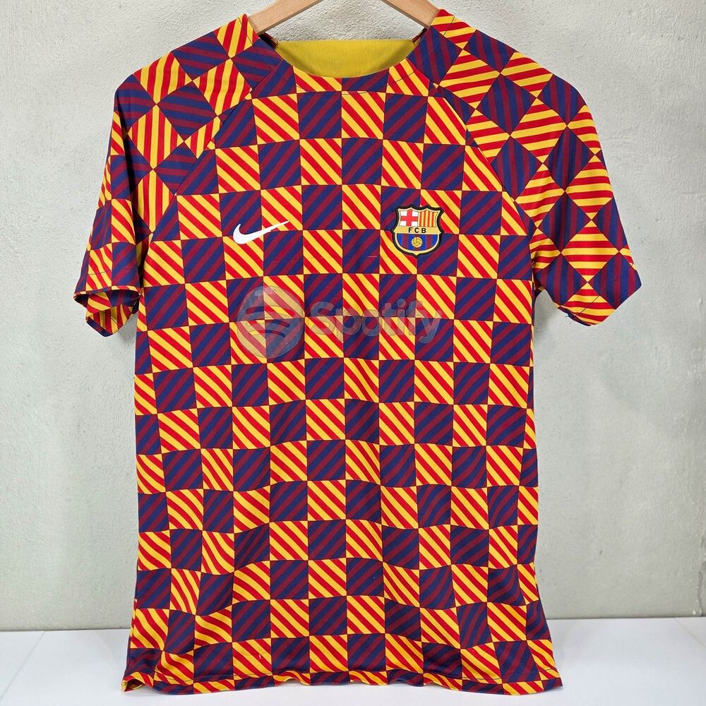 Nike FC Barcelona 2022-23 Senyera Pre Match Soccer Jersey Mens Sz L